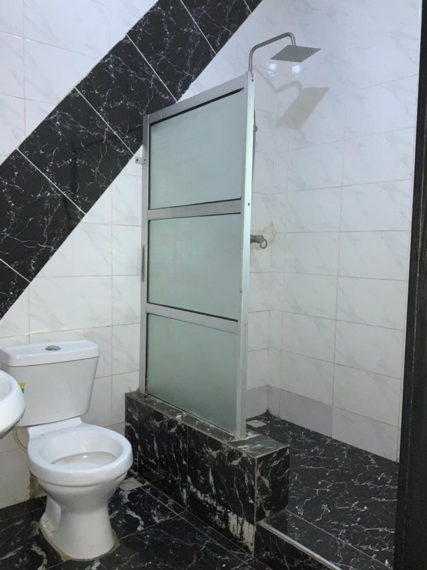 Senators Suites And Towers Hotel Omole Ngoại thất bức ảnh